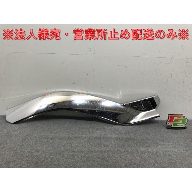 ギガ 大型 2代目 2015- 10t 純正 右 アッパー フロント ドア パネル 1