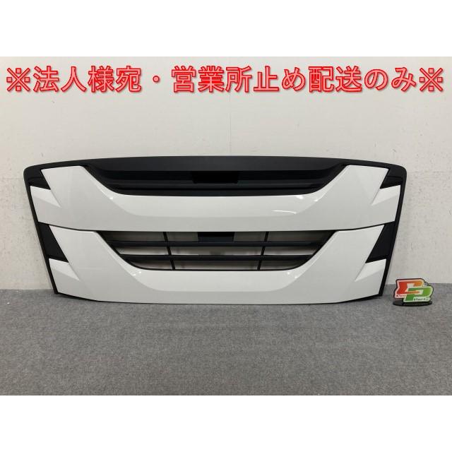 新車取り外し!ギガ 大型 2代目 2015- 10t 純正 フロント グリル 