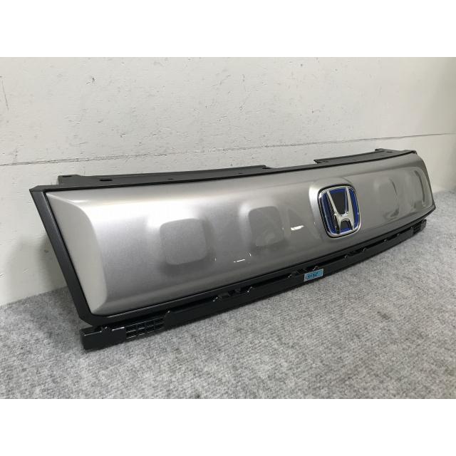 新車取り外し!フリード クロスター GT2/GT4 e:HEV/GT6/GT8 純正