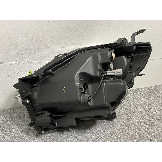パッソ/ブーン M700A/M710A/M700S/M710S 純正 右 ヘッドライト/ランプ