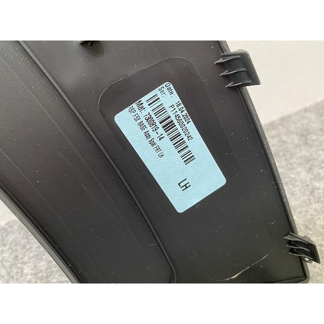 新品!ミニ F55/F56/F57 純正 左 フロント フェンダーアーチモール