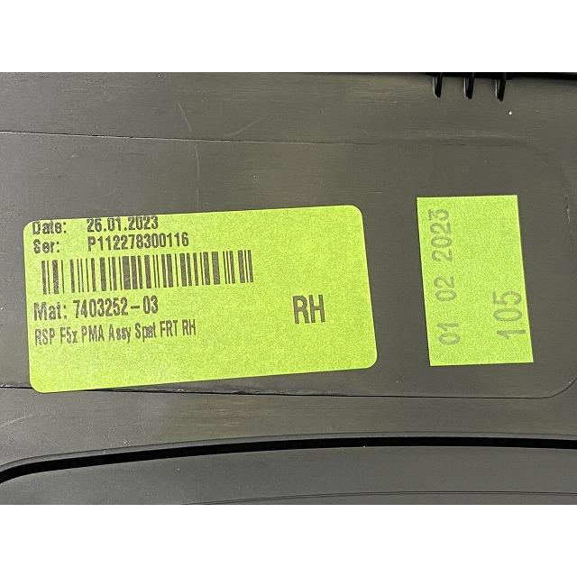 新品!ミニ F55/F56/F57 純正 右 フロント フェンダーアーチモール