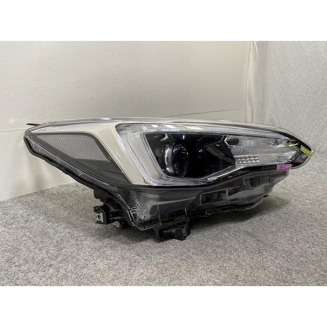 SUBARU インプレッサ GT2 GT3 GT6 GT7 後期　ヘッドライト インプレッサ/スポーツ GT2/GT3/GT6/GT7/GK2/GK3/GK6/GK7 純正