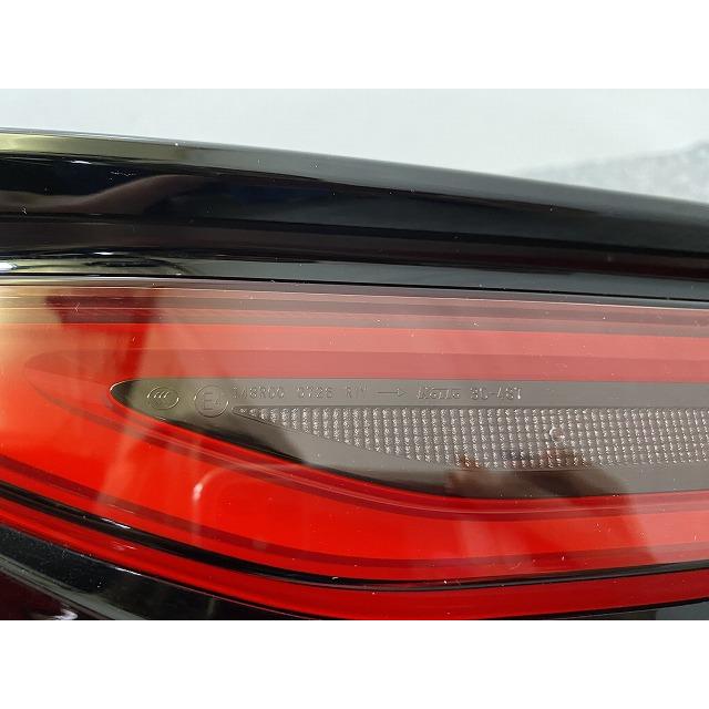 クラウン スポーツ AZSH36W テールランプ/ライト/レンズ LED KOITO 30