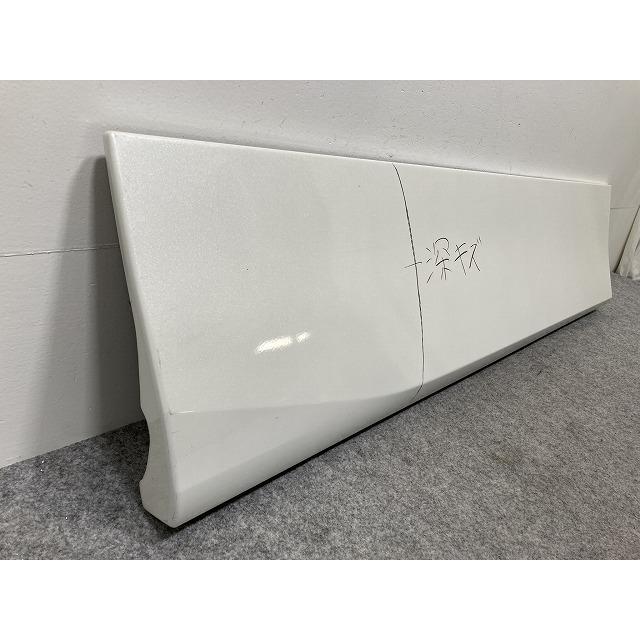 セレナ/ハイウェイスター C27/GFC27/GFNC27/HFC27 純正 右 フロント 