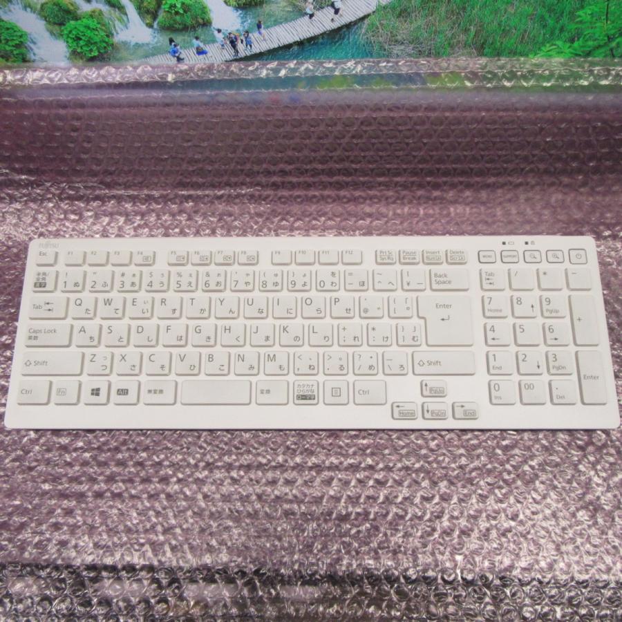 ホワイト フルサイズキーボード USB接続KG-1770 美品 希少モデル 富士通 純正ワイヤレスキーボード KG-1770 CP760195