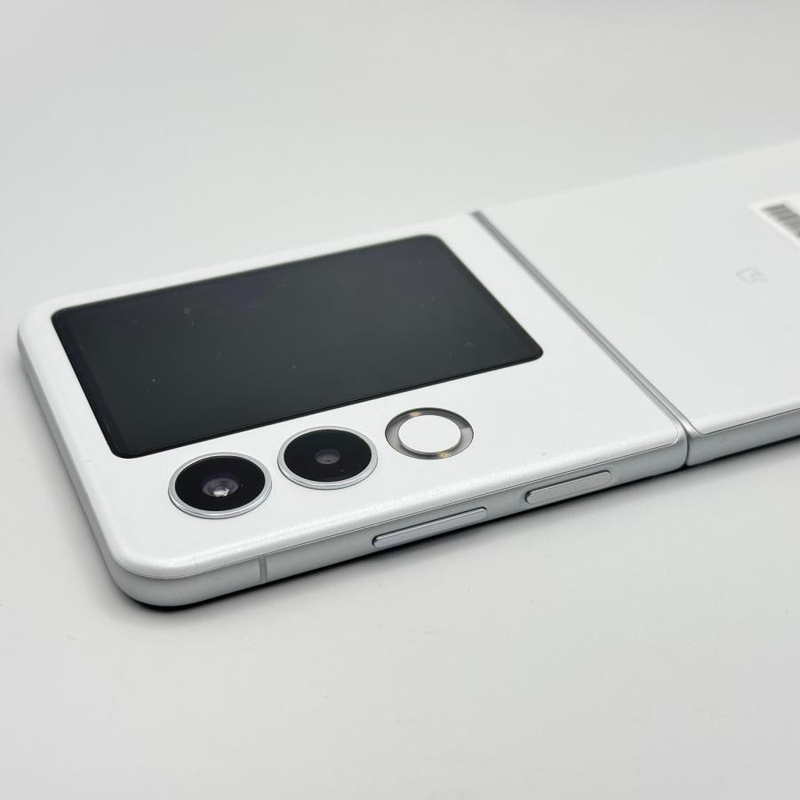 中古美品 ZTE nubia Flip 2 A404ZT ホワイト Android スマートフォン 折りたたみ フリップ Y!mobile SIMロックなし | ZTE | 04