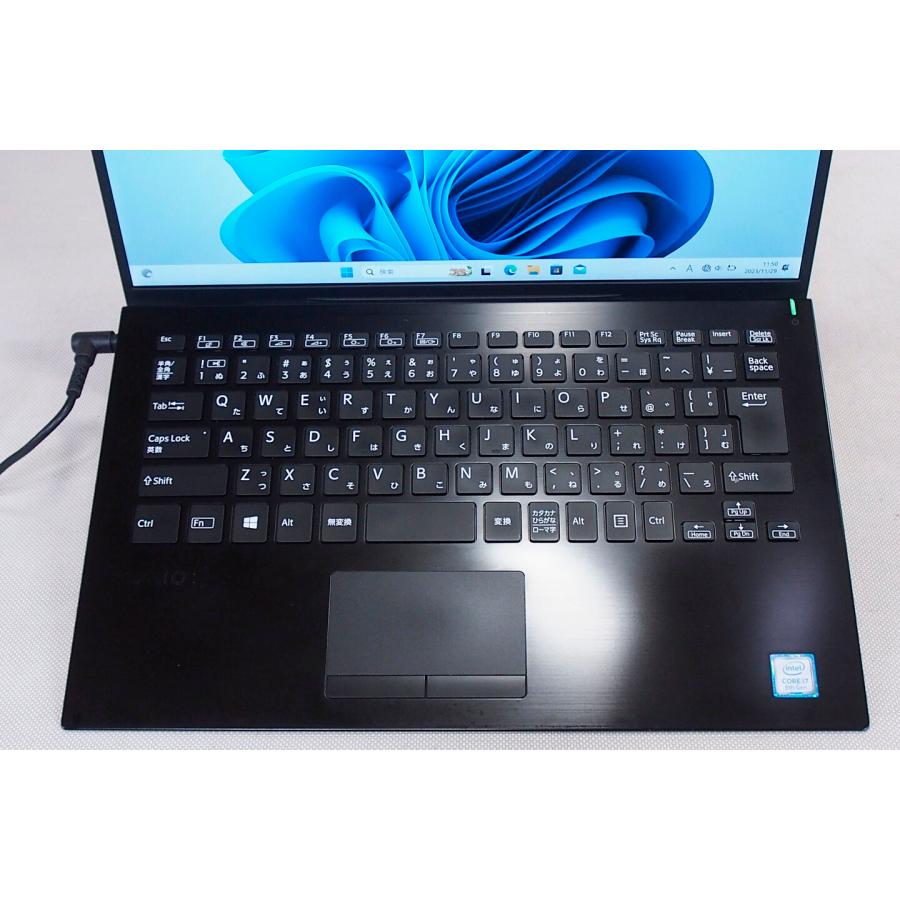 新品同様/i7/SSD新480/16GB/BluRay/無線/カメラ