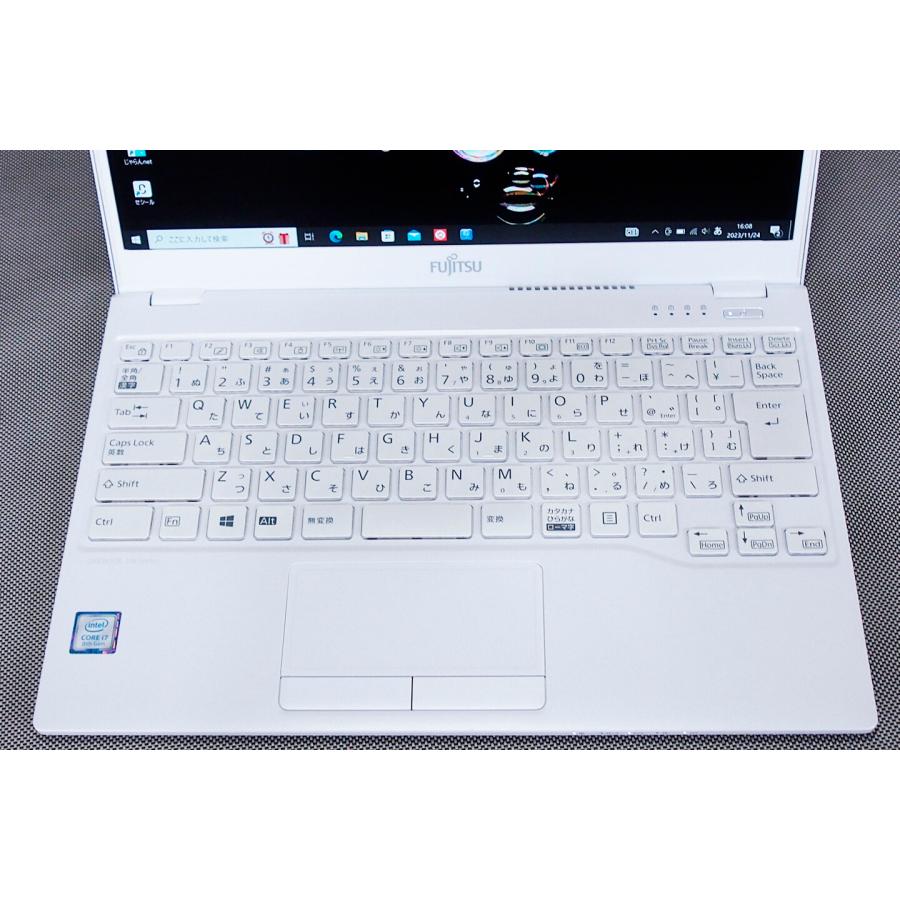 LIFEBOOK UH ノートパソコン 良品！Corei7 最軽量モデル 使用感少 20年 