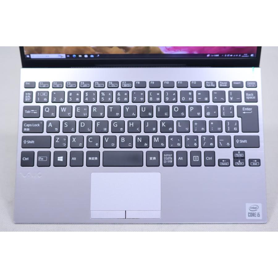 ノートパソコン 希少シルバー 16GBメモリ バッテリー良好 12.5インチ 