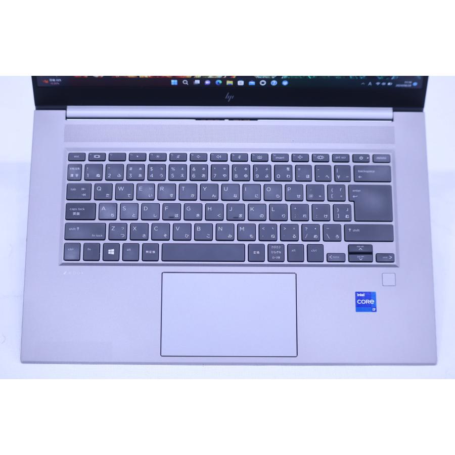 HP ZBook Studio 15.6 inch G8 Corei7第11世代