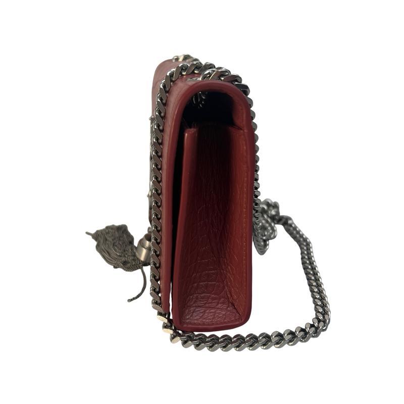Yves Saint Laurent イブサンローラン ショルダーバッグ レッド A