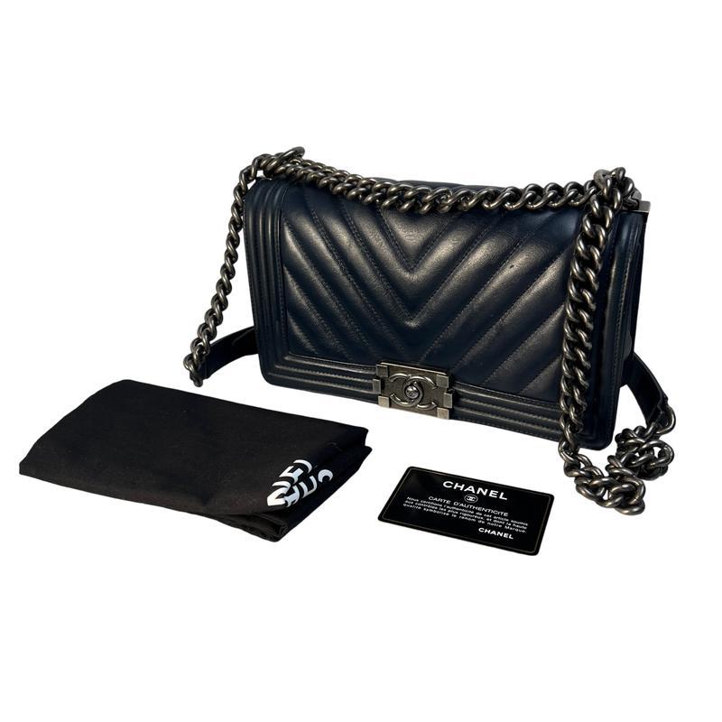 シャネル　ココマーク ショルダーバッグ CHANEL ヴィンテージ シャネル ココマーク ショルダーバッグ ブラック