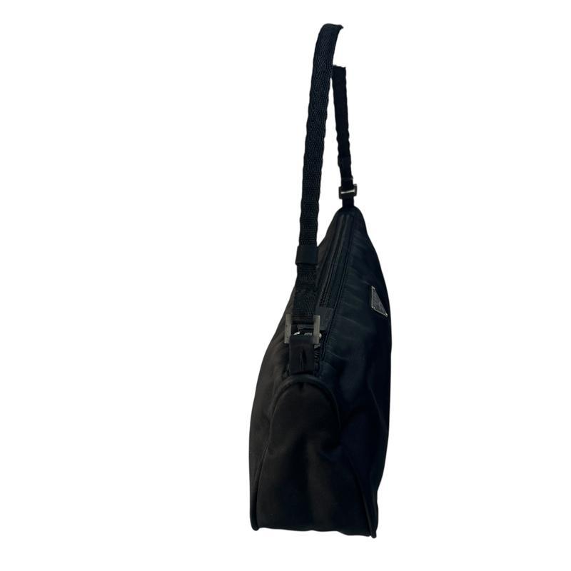 ♡未使用♡ PRADA テスート ナイロン ポーチ 小物入れ ブラック系 PRADA（プラダ） 【最終処分SALE】PRADA テスート ポーチ ナイロン