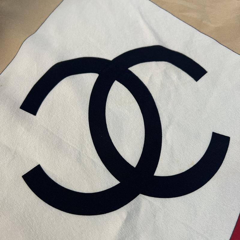 CHANEL（シャネル） ココマーク シルク スカーフ ベージュ A-12029