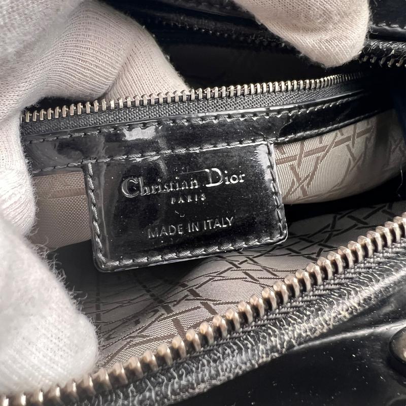Dior   カナージュ エナメル ハンドバッグ ブラック A-12707の画像