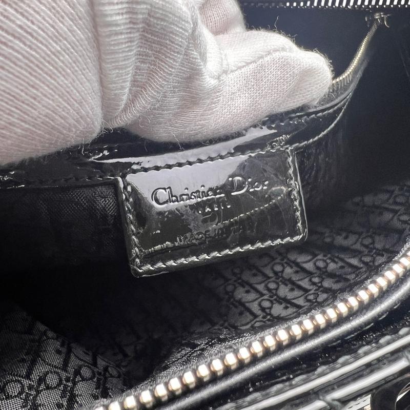 Diorレディディオール  カナージュラージ パテントレザー ハンドバッグ ブラック A-12956の画像