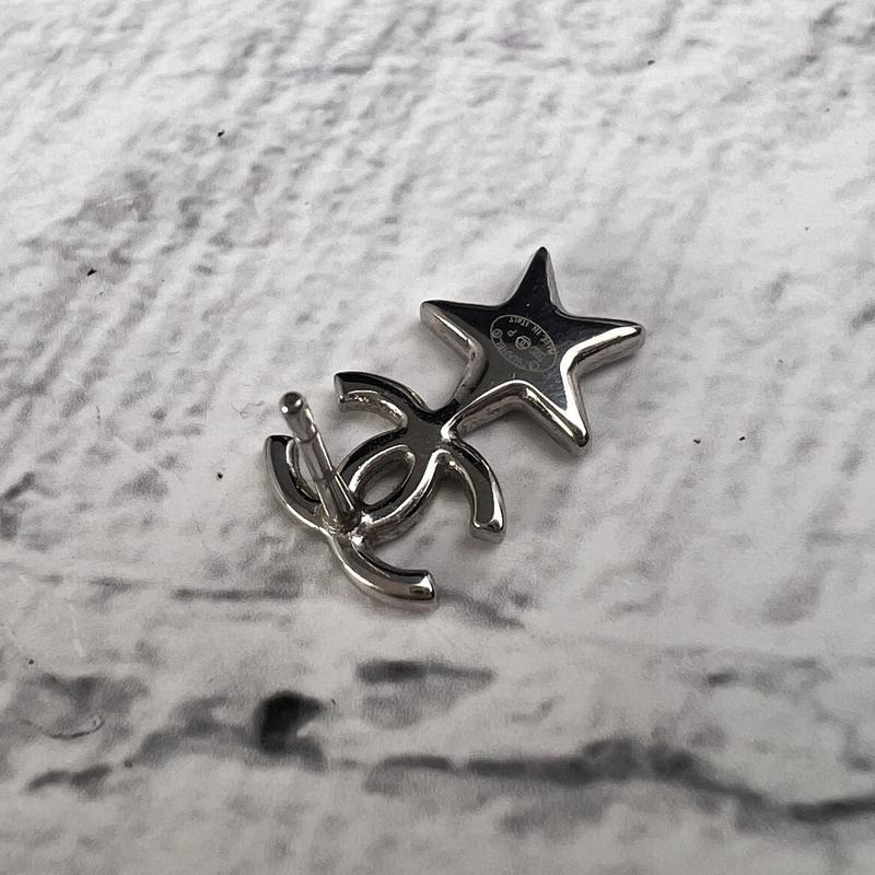 CHANEL シャネル ココマーク スターライン 刻印有り ピアスシルバー A-13031の画像