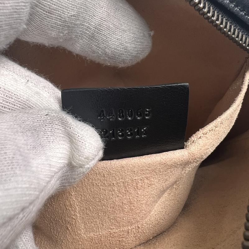 GUCCI グッチ GGマーモント レザー ショルダーバッグ 黒 A-13078の画像