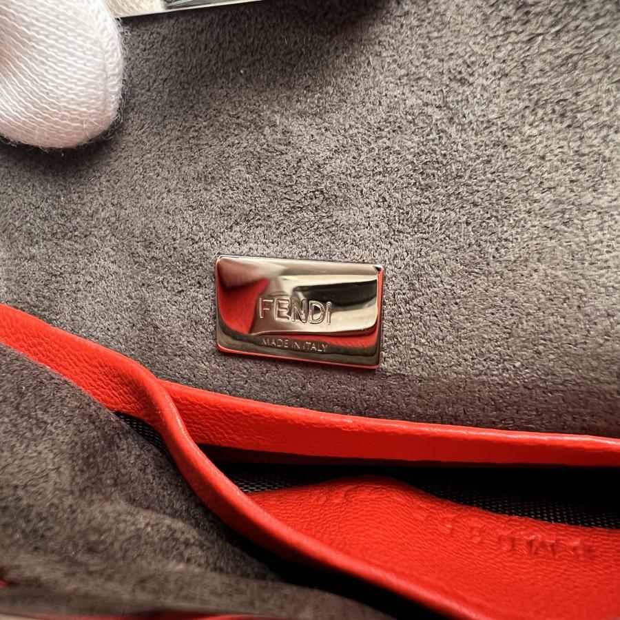 FENDI（フェンディ） ピーカブー フラワーモチーフ 2WAY レザー