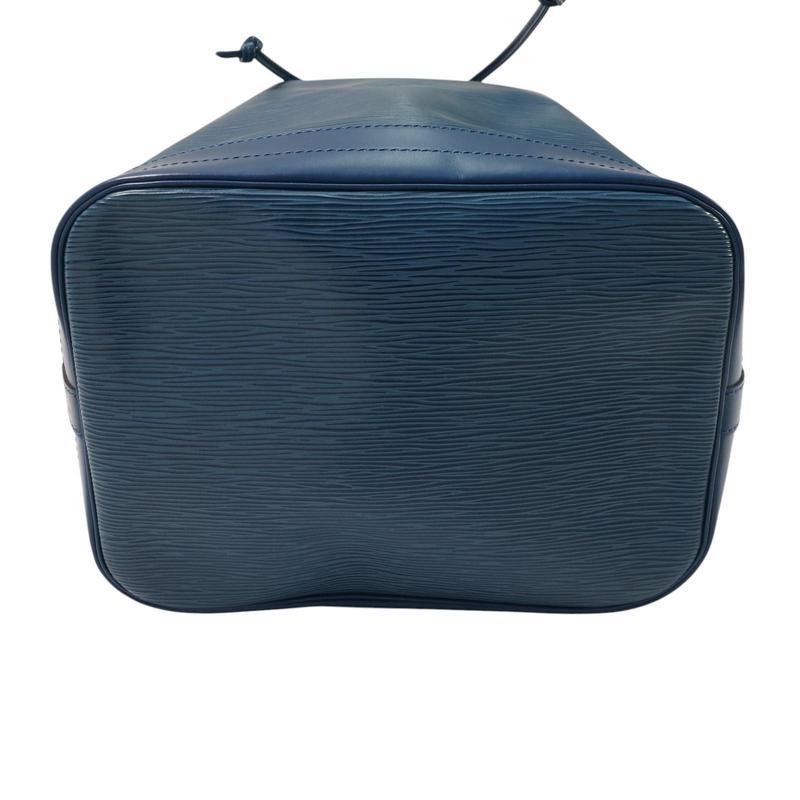 【最終処分SALE】ルイヴィトンM44017ショルダーバッグA-7229 最終処分SALE】LOUIS VUITTON ルイヴィトン ノエ M44017 巾着型