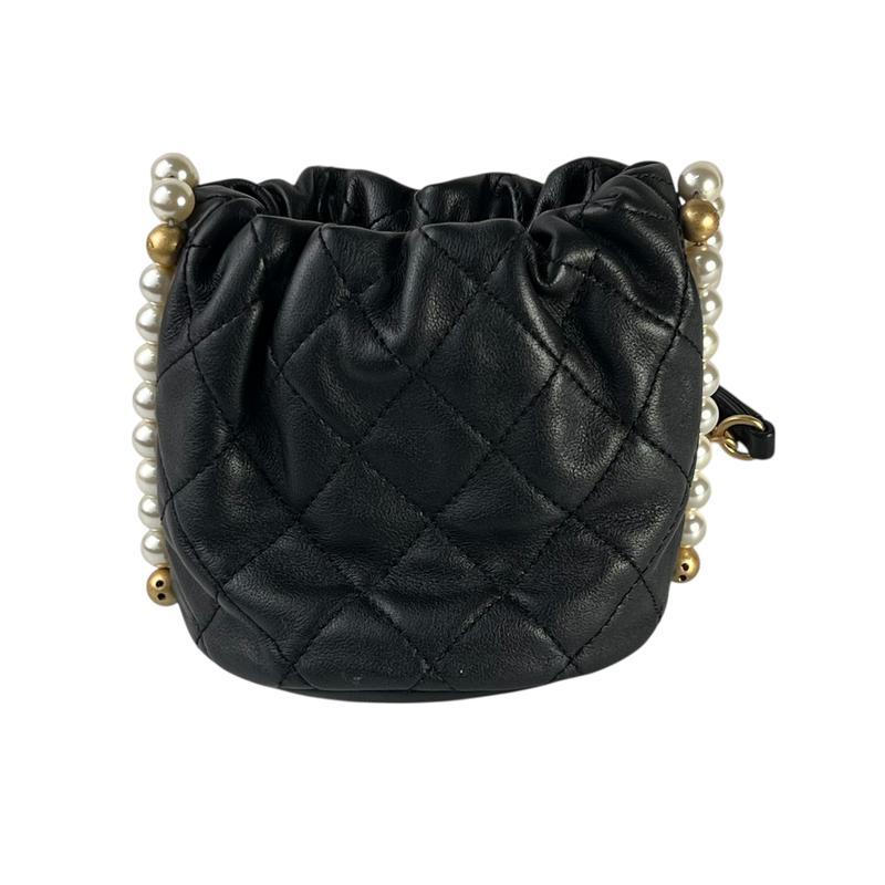 CHANEL マトラッセ パール ココマーク ショルダーバッグ CHANEL（シャネル） 【最終処分SALE】CHANEL マトラッセ パール ココ