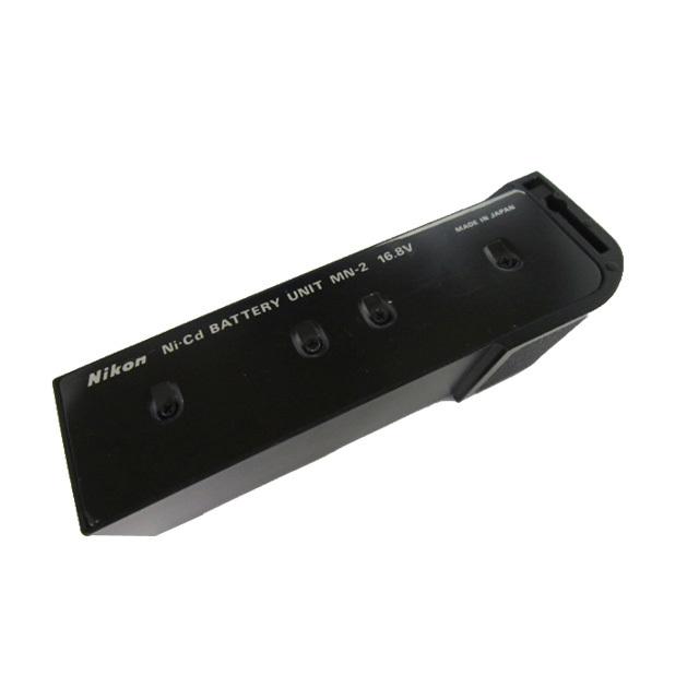 Nikon D4 +AF80-200 F2.8バッテリー