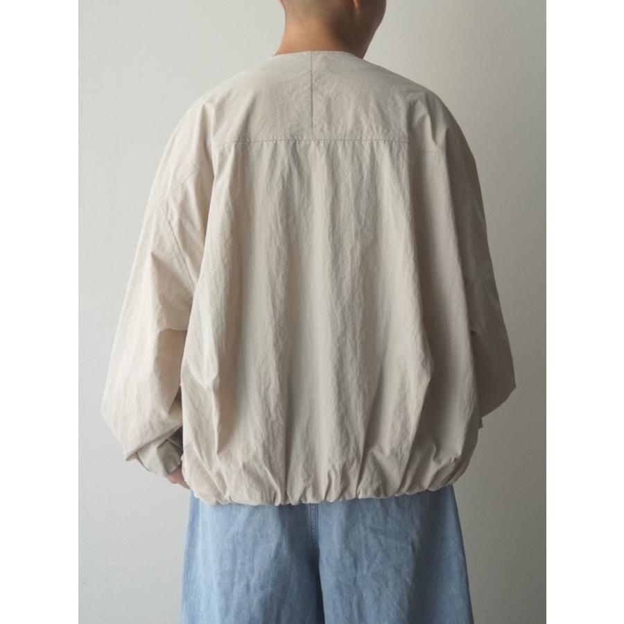 マオメイド mao made ブルゾン ジャケット ノーカラー クルーネック ジップ アップ バルーン シルエット 撥水加工 ライト アウター 2026年春夏物 | mao made | 03