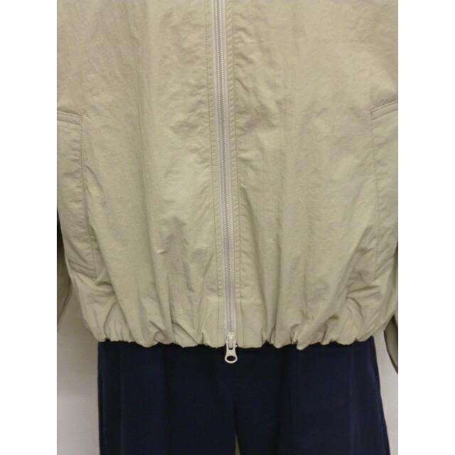 マオメイド mao made ブルゾン ジャケット ノーカラー クルーネック ジップ アップ バルーン シルエット 撥水加工 ライト アウター 2026年春夏物 | mao made | 06