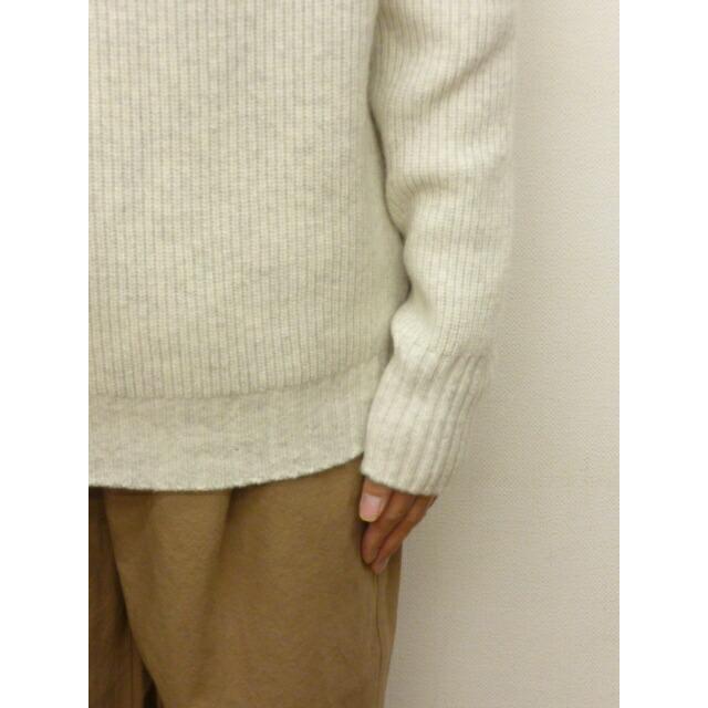 NARU（ナル） ニット プルオーバー クルーネック タスマニア ラム