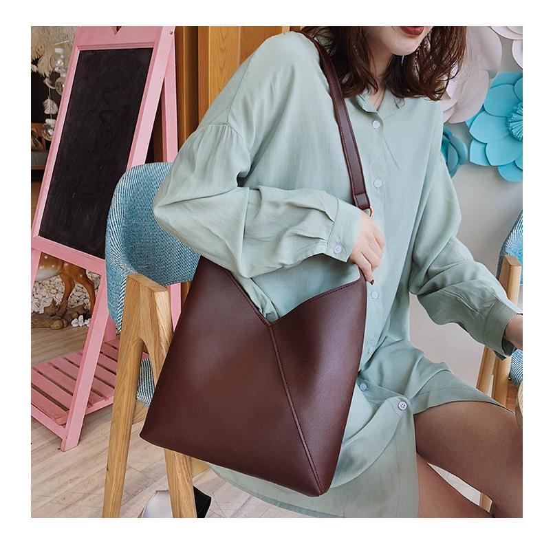 ショルダーバッグ レディース 合成革 鞄 バッグ レザー 斜めがけ ポーチ付き２点セット 春コーデ オフィス 通勤 Ol シンプル Ec139 Ecshop 通販 Yahoo ショッピング