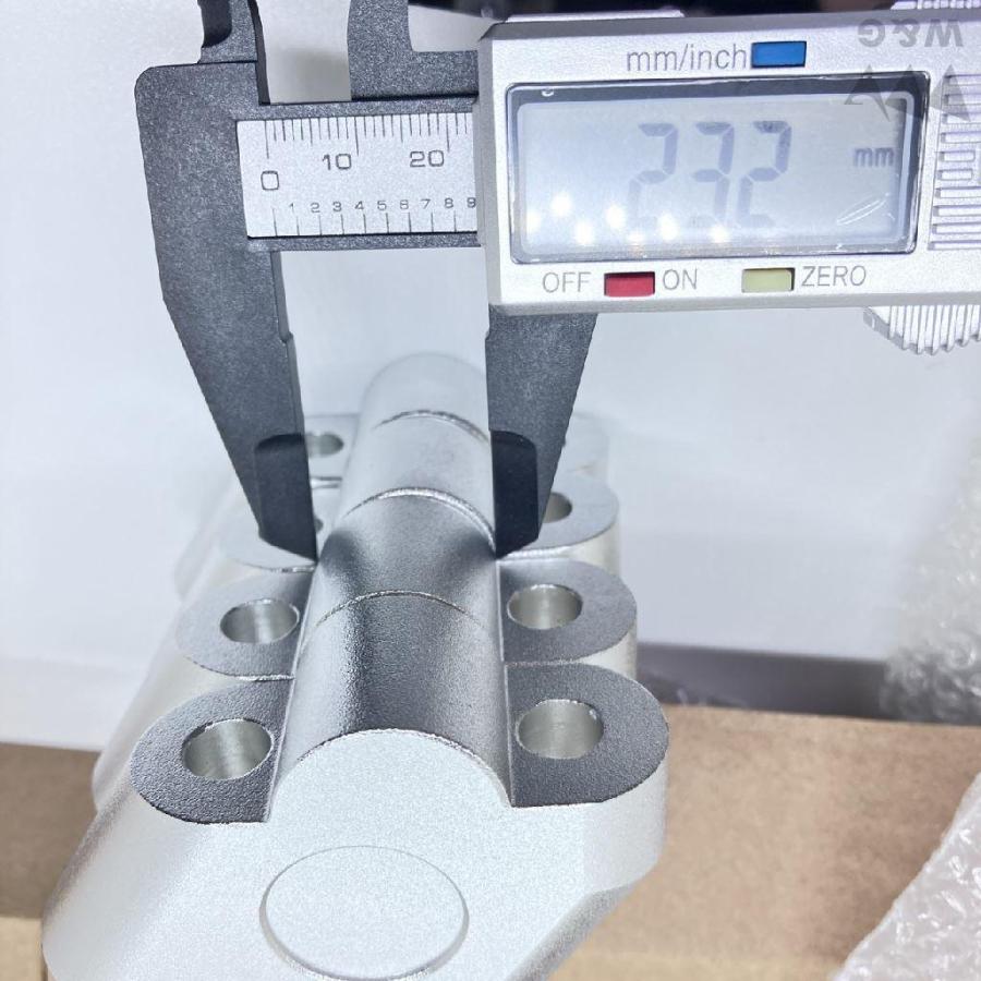 汎用 バイク オートバイ ハンドルバーライザー クランプ マウントアダプター 30mmUP CNCアルミニウム 22mmバー適用 | ブランド登録なし | 15