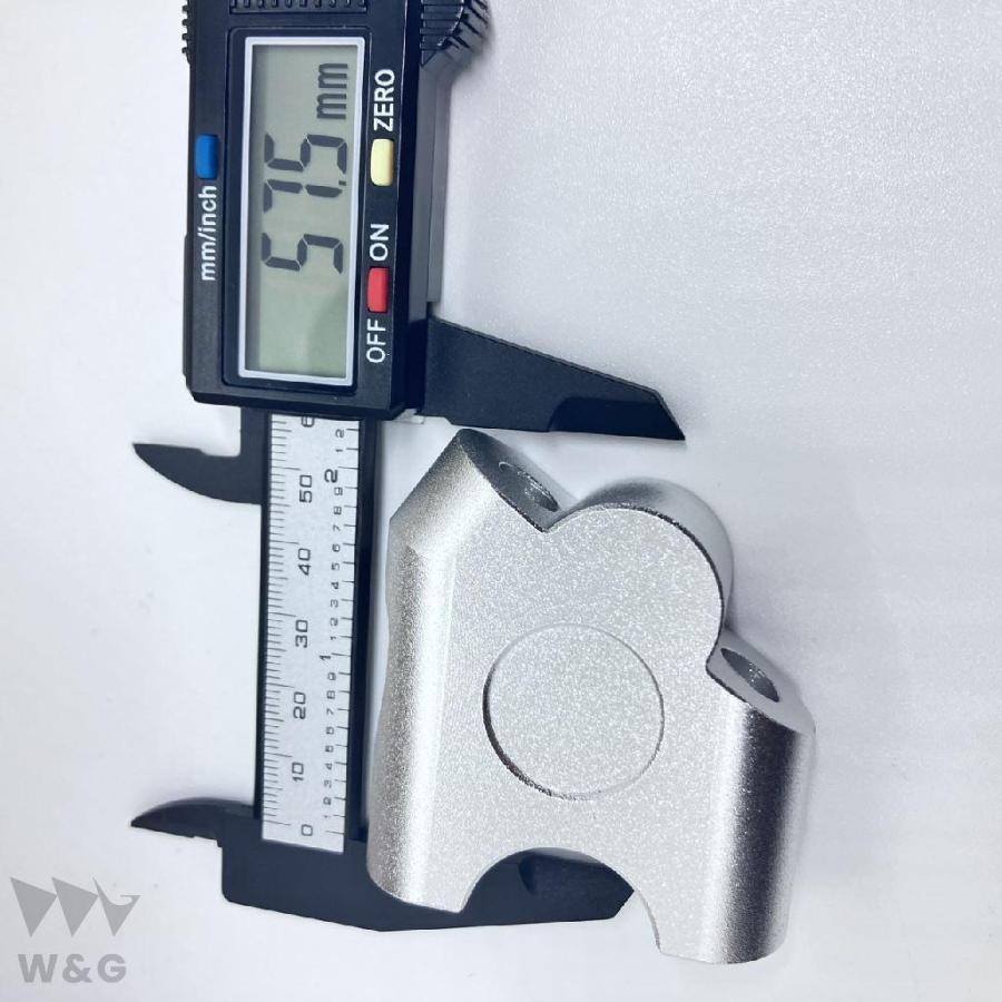 汎用 バイク オートバイ ハンドルバーライザー クランプ マウントアダプター 30mmUP CNCアルミニウム 22mmバー適用 | ブランド登録なし | 17