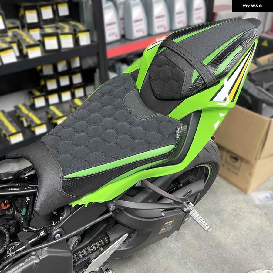 クッション　人工皮革 並行輸入品 オートバイ 合成皮革製リア 助手席 ピリオン クッション