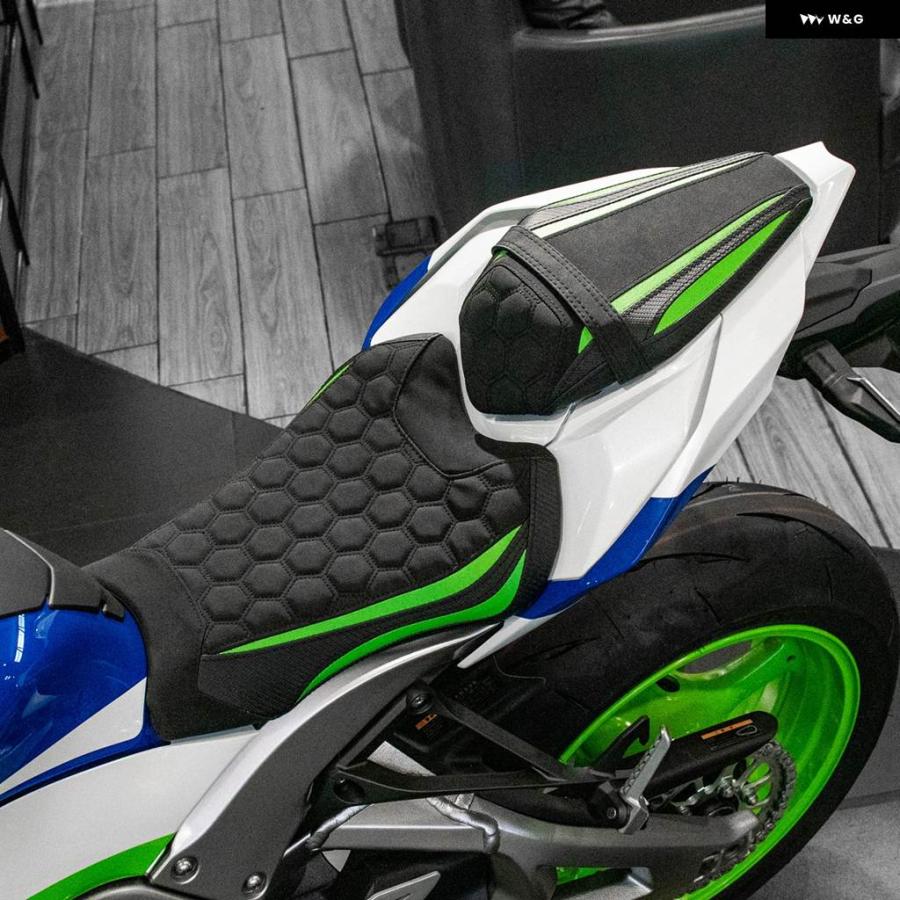 オートバイライダーシートパッドフロントリアドライバーパッセンジャー