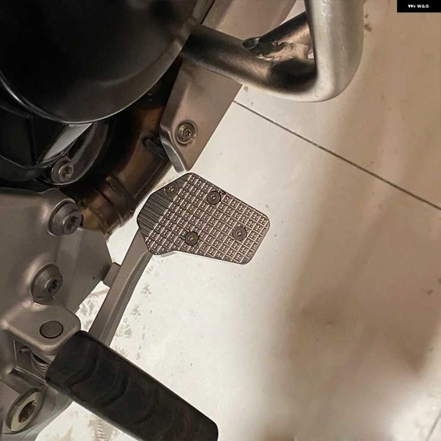 並行輸入品F900XR F900R リアフットブレーキペダル レバー ステッププレートエクステンション BMW /R /900R 2020 2021 オートバイ バイク アクセサリー | ブランド登録なし | 07