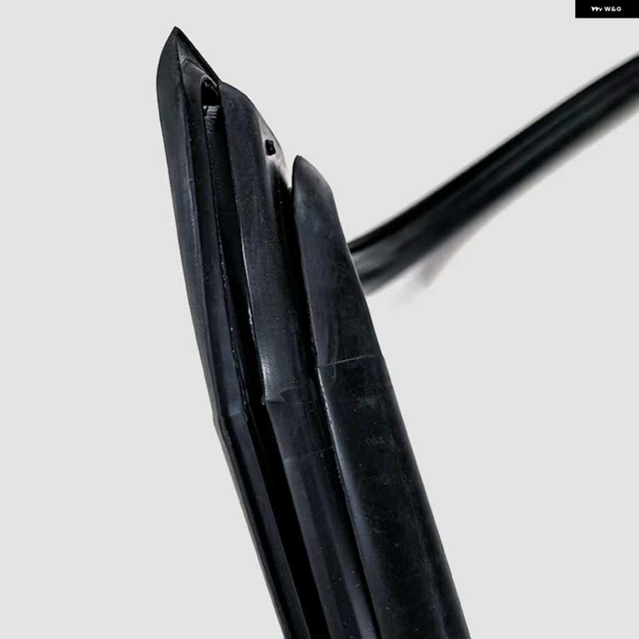 【日産純正品】y60サファリ フロントドアパネル用ウェザーストリップ 並行輸入品日産 パトロール Y60 ウェザーストリップ フロントガラス