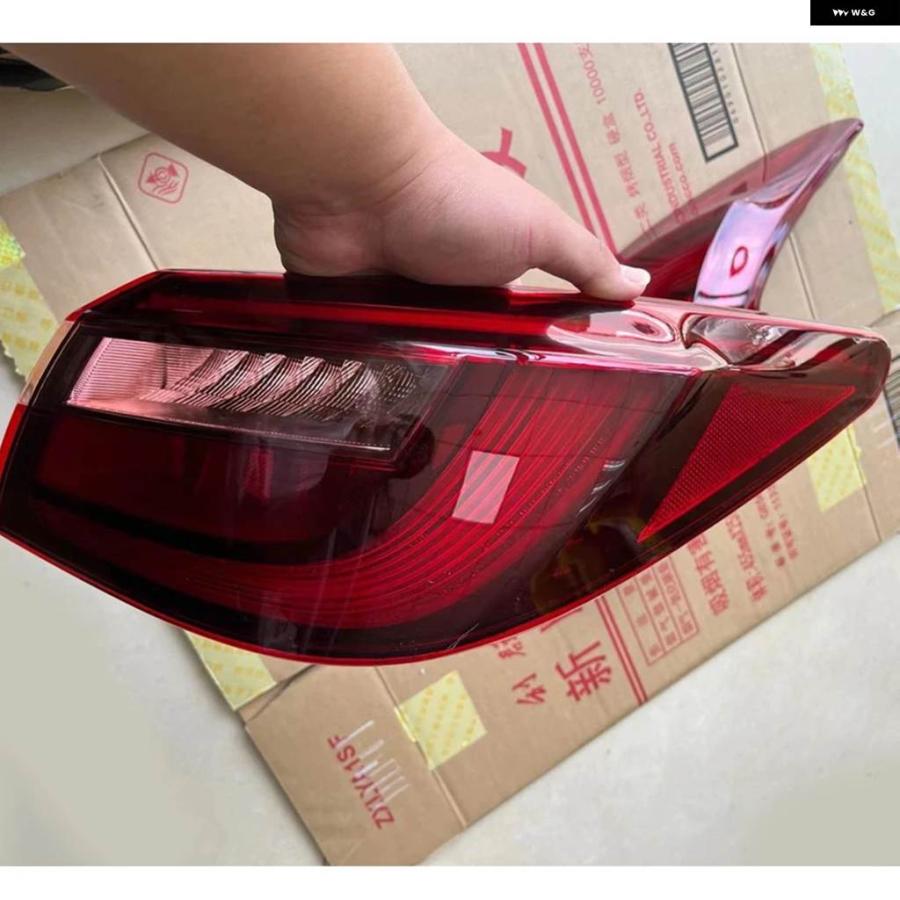 並行輸入品車用LED リア テールライト アセンブリ インフィニティ Q50 Q50L 2018-21 ウィンカーライト ブレーキ フォグランプ カーアクセサリー | ブランド登録なし | 04