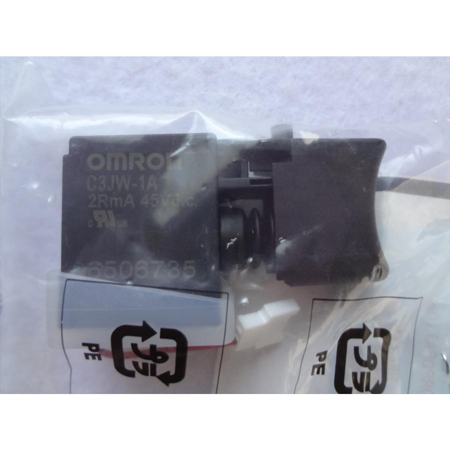 マキタ TD147 TD137 TD136D用スイッチ 部品 141448-8 (OMRON マキタ TD147 TD137 TD136D用スイッチ 部品 141448-8 (OMRON