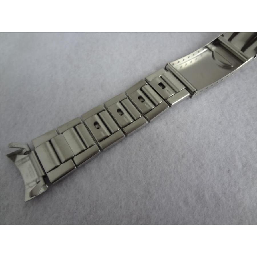 セイコーSEIKO 純正ベルト　弓冠　ステンレスベルト　20mm 中古 Seiko純正 腕時計交換バンド 7T92-0DX0,SND377,SND379用 20mm