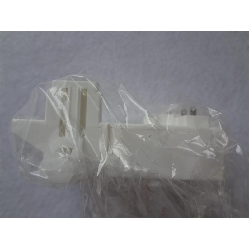 東芝 純正 洗濯機 フタロック AW-10SV9 AW-12XD8等用 42067340 東芝 純正 洗濯機 フタロック AW-10SV9 AW-12XD8等用 42067340