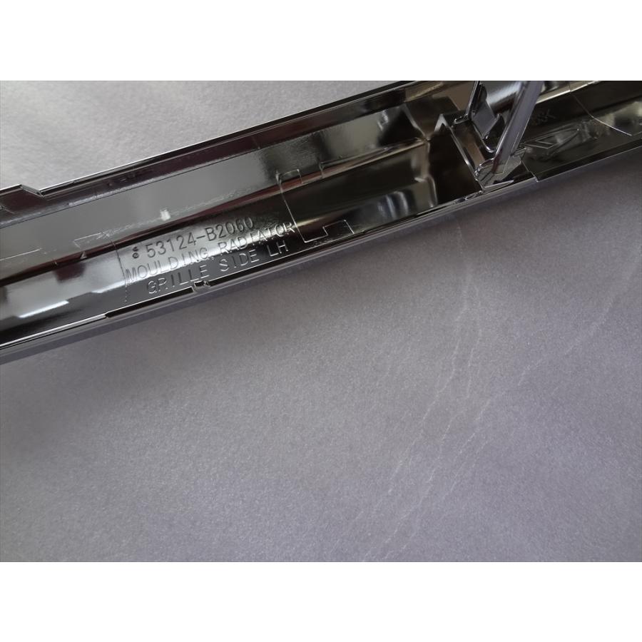 ダイハツ 純正 タント カスタム LA600 LA610 ラジエータグリル