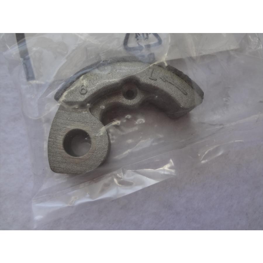 マキタ エンジン刈払機 MEM261R用クラッチシュー 純正部品 6252500801