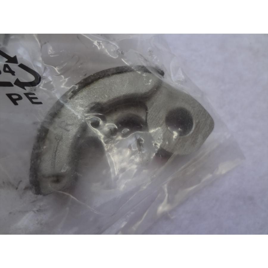 マキタ エンジン刈払機 MEM261R用クラッチシュー 純正部品 6252500801