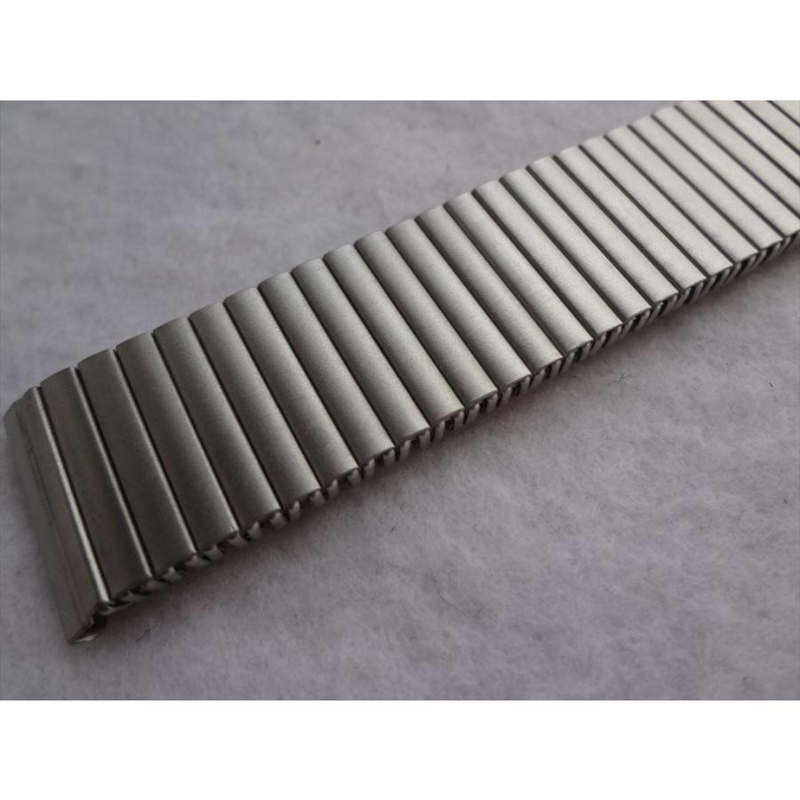 ドイツ製 Bear チタン 20mm 伸縮 蛇腹バンド Titanium チタニウムベルト 1634 |  | 03