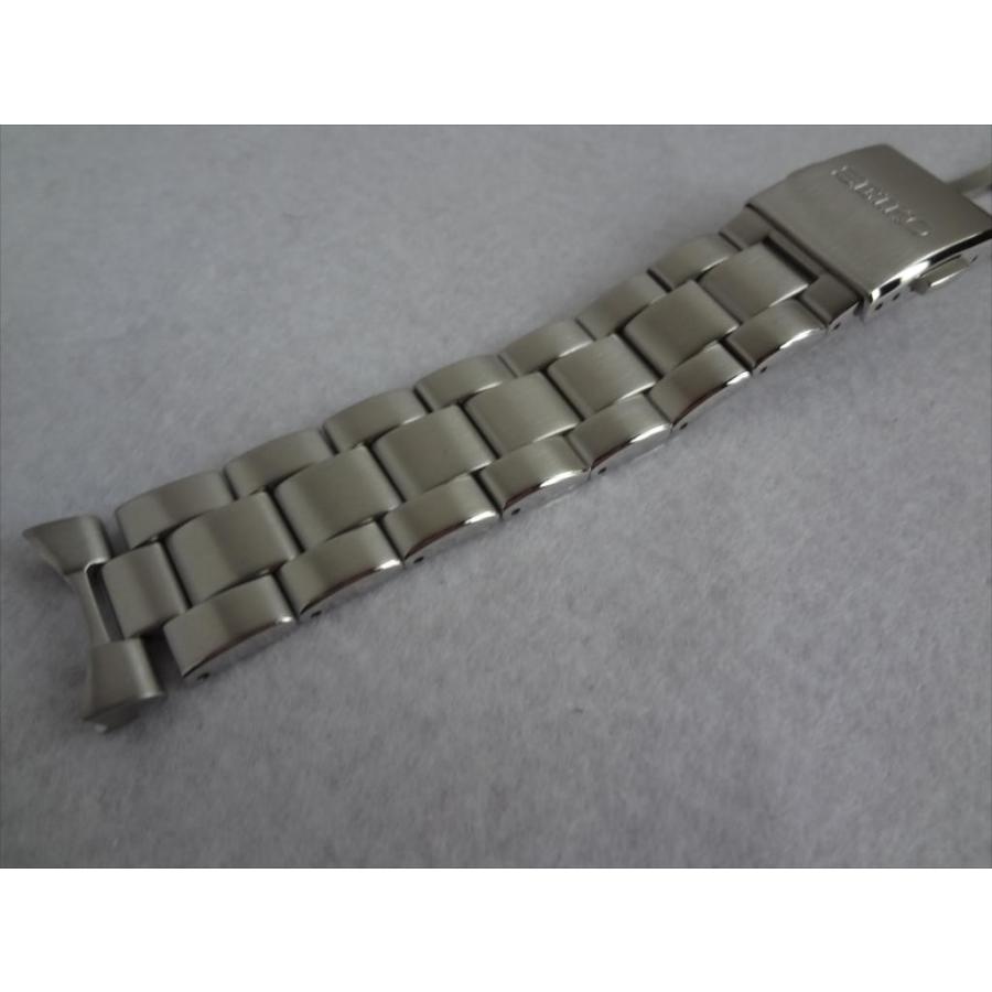 と*ち様 純正SEIKO ステンレスベルト ラグ幅19㎜ 型番D0011AM ☆在庫有 SEIKO 純正 腕時計バンド アストロン SBXB069 8X82