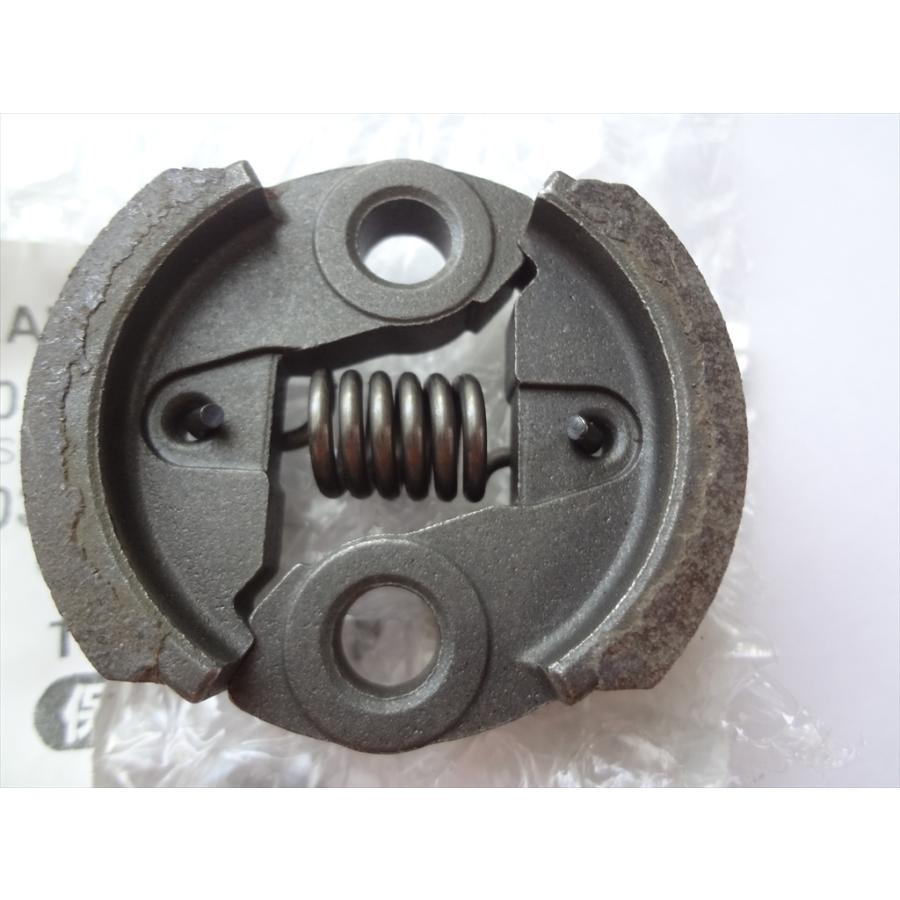 マキタ エンジン刈払機 MEM2600U MEM2600Lのクラッチ