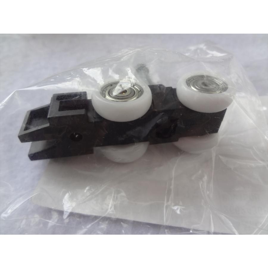 リクシル(トステム) MDV150B ワンタッチ吊車(上枠側) 部品 : パーツ