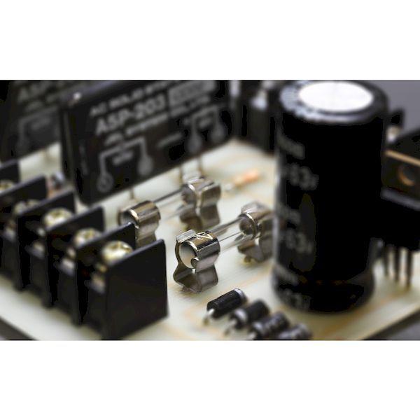 あすつく対応 「直送」 冨士端子工業 FPFGMB250V3A2PPBF ガラス管ヒューズ ２個入 ３Ａ ５．２×２０ｍｍ 470-1917｜edenki｜02