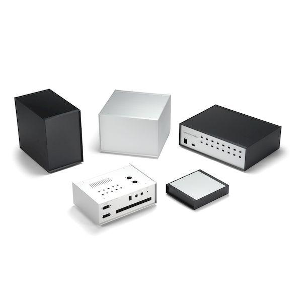 あすつく対応 「直送」 タカチ電機工業 OS49-26-23SS 直送 代引不可 アルミサッシケース OS492623SS